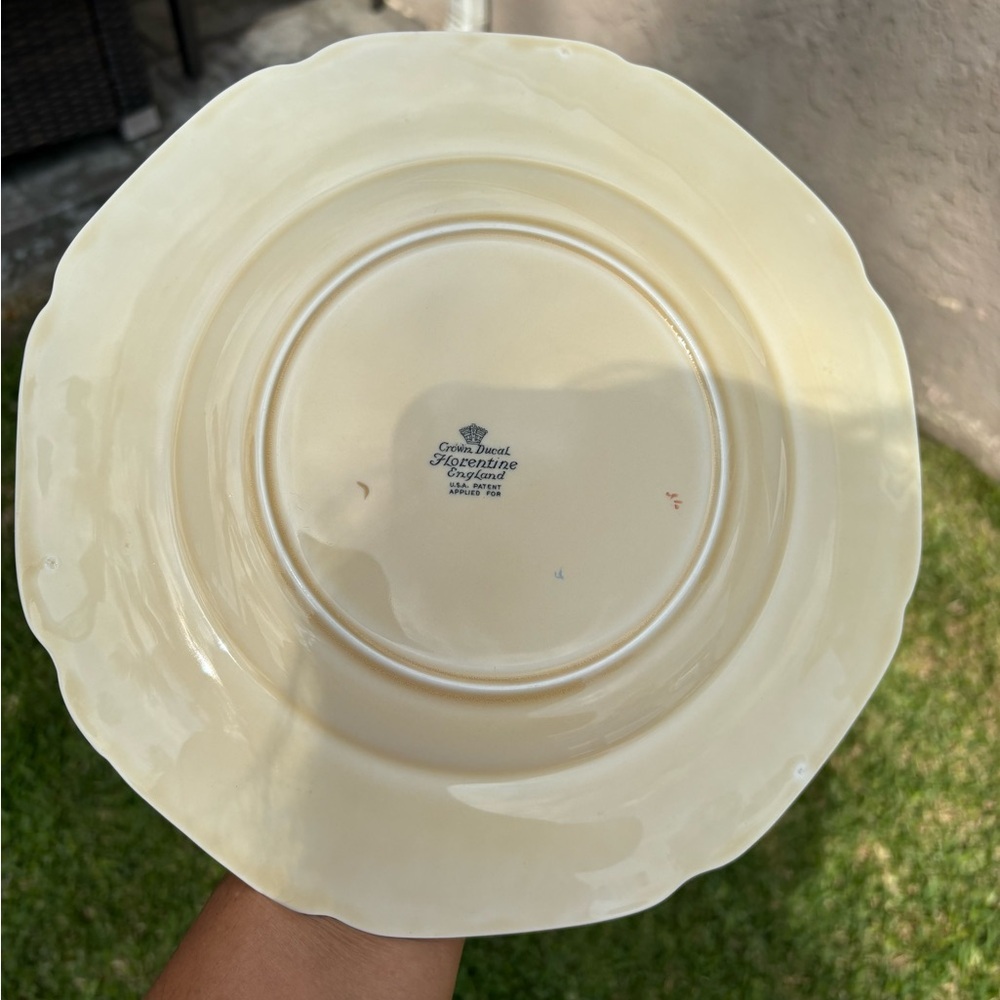 Crown Ducal Florentine England 1954 Embossed 10 1/4” Dinner Plate VHTF - Picture 4 of 9